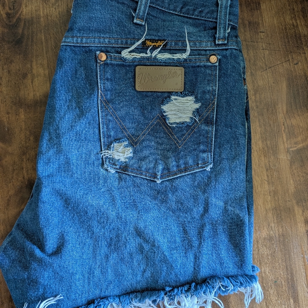 Vintage Wrangler Blue Distressed Denim Shorts